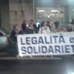 "Riprendiamoci la città", centinaia di persone a Viareggio per la fiaccolata della legalità 2 Foto Vt
