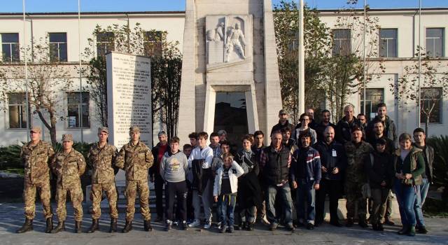 Le arti marziali viareggine ospiti al Centro Addestramento Paracadutisti di Pisa‏
