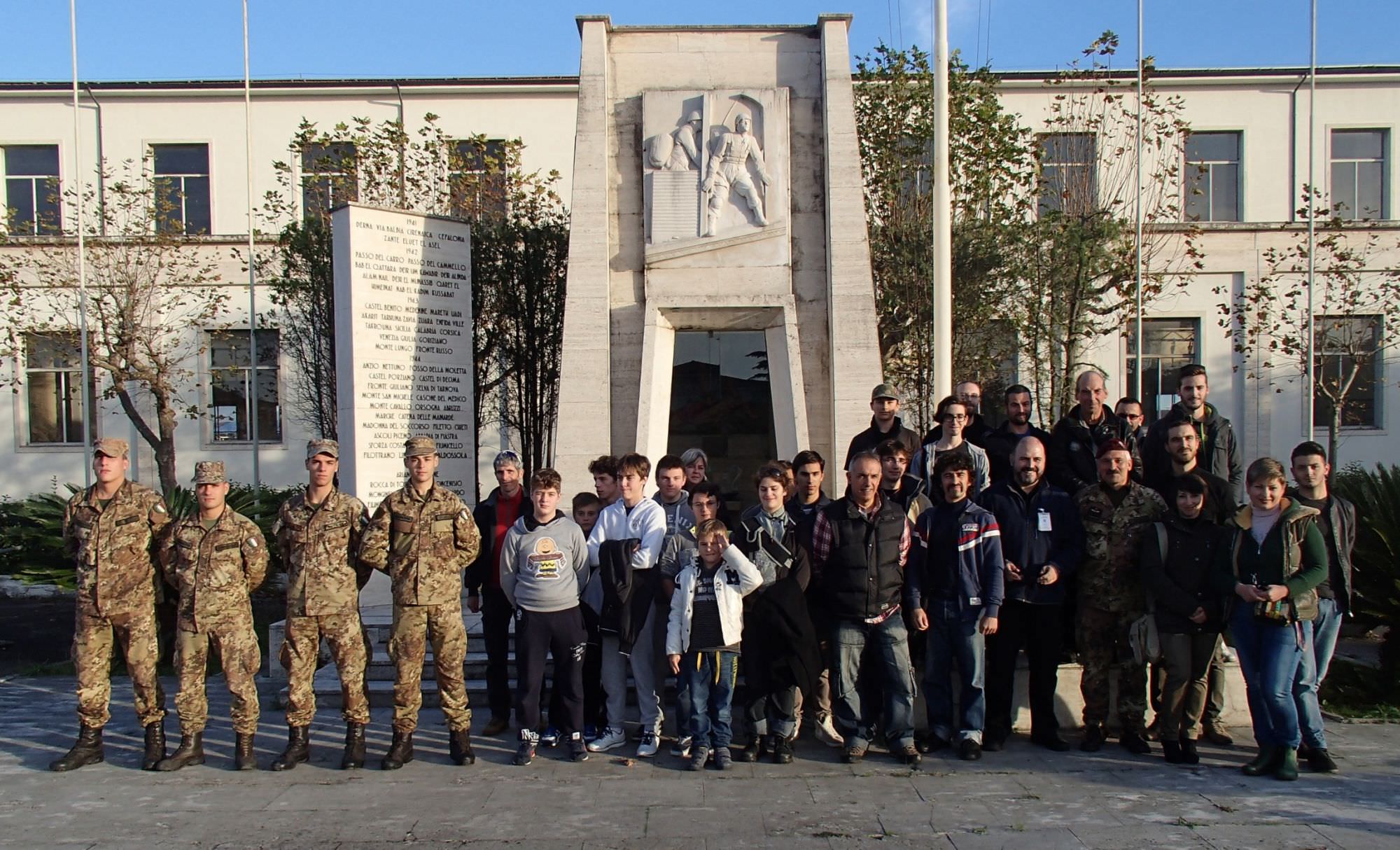 Le arti marziali viareggine ospiti al Centro Addestramento Paracadutisti di Pisa‏