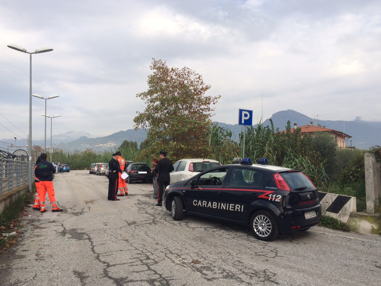 Ragazza tenta di suicidarsi a Lido di Camaiore. Ma è solo un equivoco