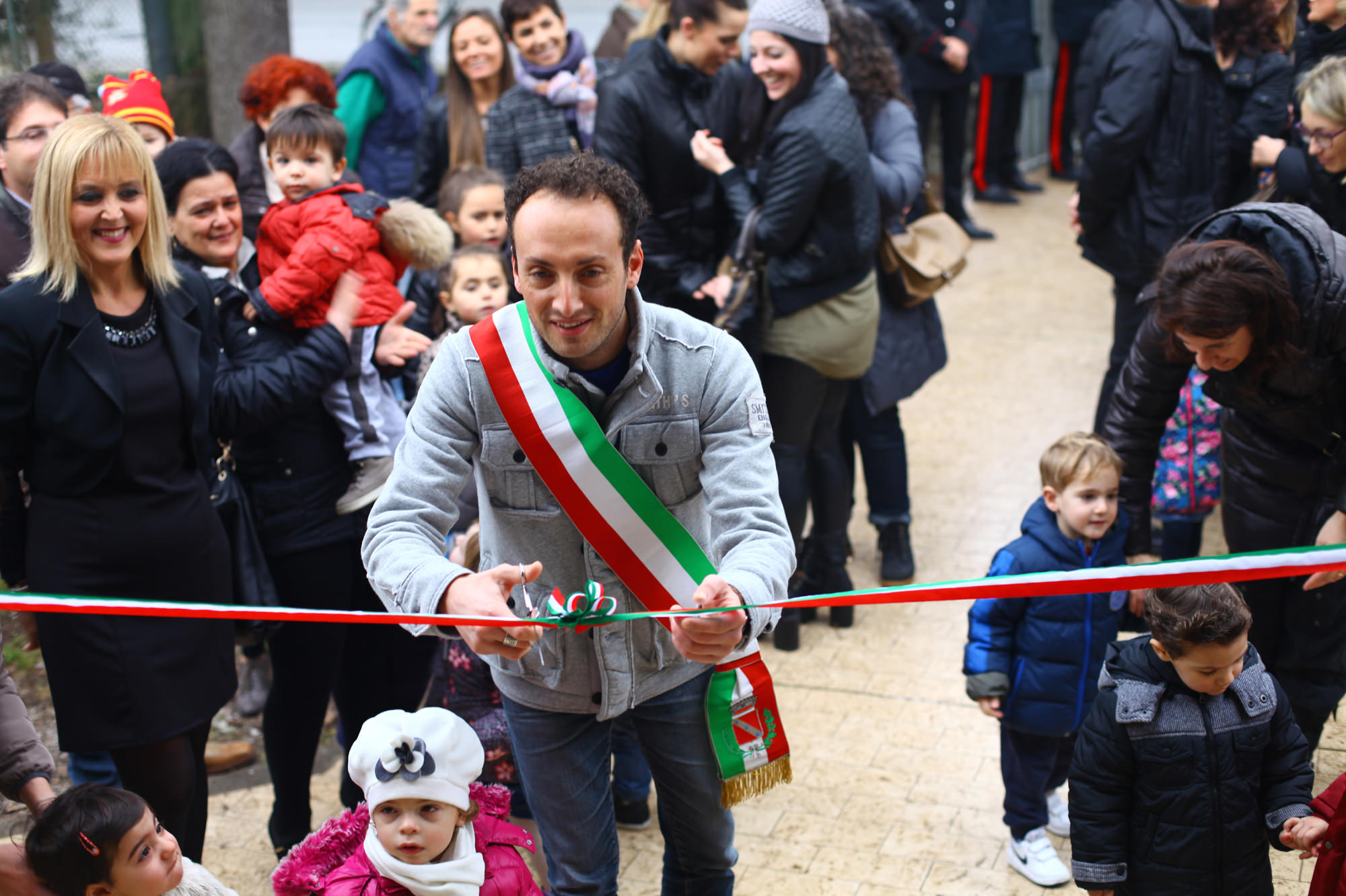 Taglio del nastro per il nuovo asilo nido al Paduletto