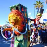 Tanta satira e giochi di parole per le maschere isolate del Carnevale di Viareggio 2015 5 (Foto: Matteo Ghilarducci)