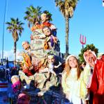 Tanta satira e giochi di parole per le maschere isolate del Carnevale di Viareggio 2015 7 (Foto: Matteo Ghilarducci)