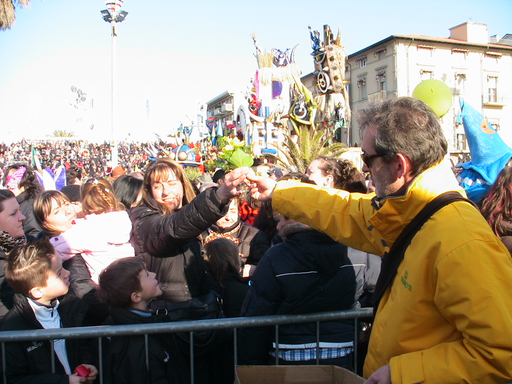 Carnevale di Viareggio, diretta Rai con vista sull’Expo 2015
