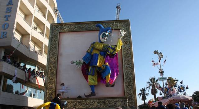 Carnevale di Viareggio 2015, la fotogallery del secondo corso (prima parte)
