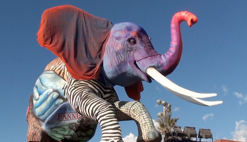 Carnevale di Viareggio 2015, le prime foto