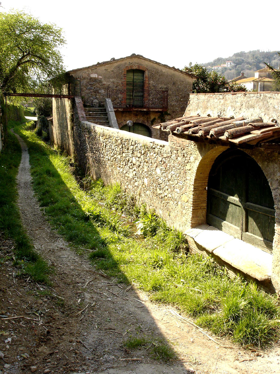 Acqua, sentieri, beni comuni: al via la discussione a Camaiore