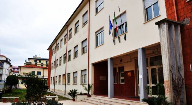 Fondi per sistemare la sicurezza al liceo Barsanti e Matteucci