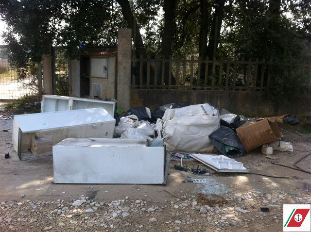 Al via la rimozione di altre discariche a Massarosa