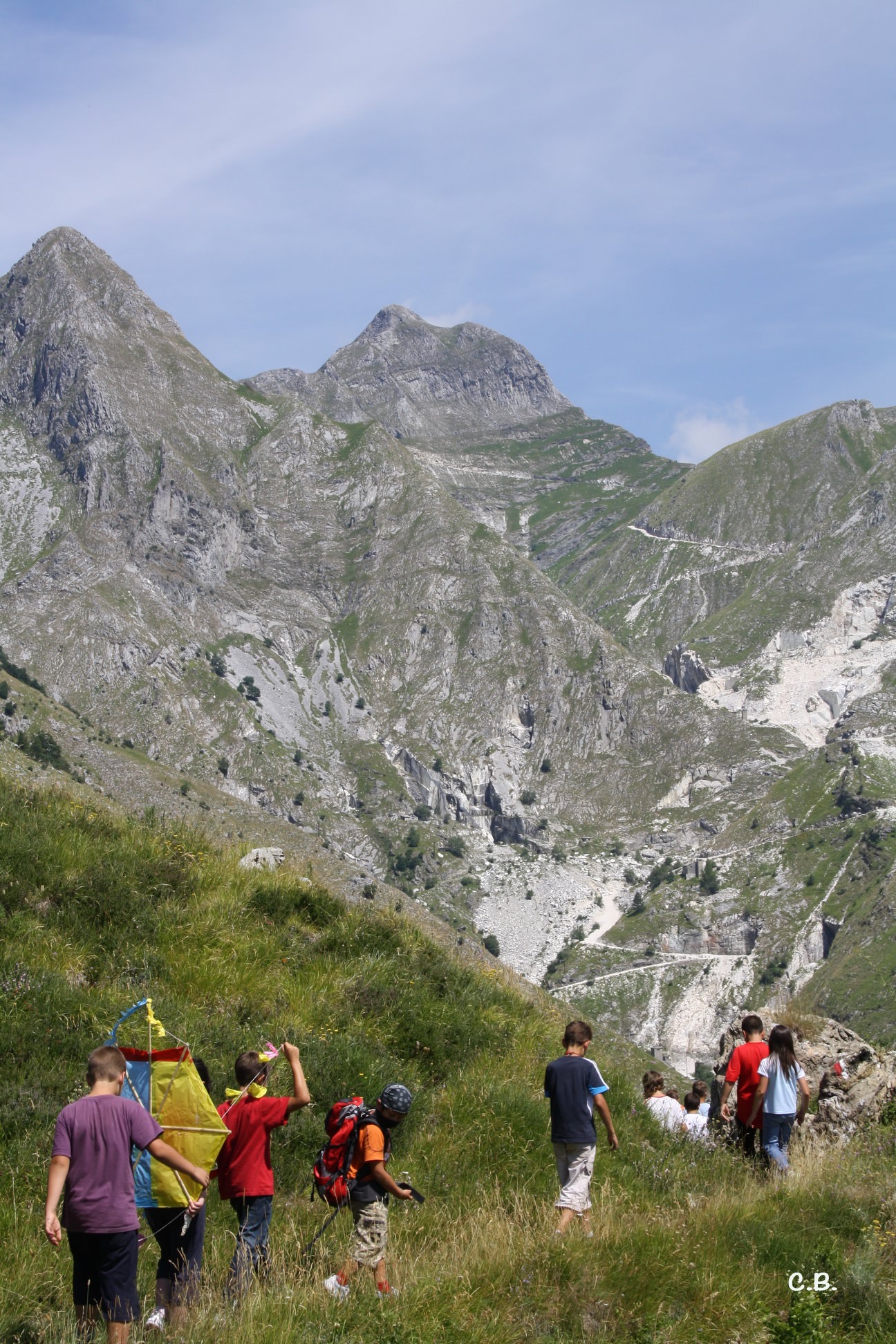 “Le Apuane non sono solo cave”. Le Guide del Parco contro il piano paesaggistico