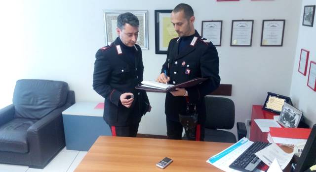 &#8220;Beccato&#8221; dai carabinieri con 11 grammi di hashish