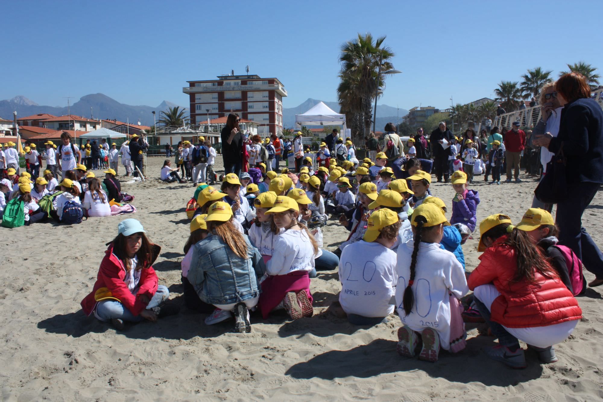 Sicurezza in mare e sulla spiaggia, 400 bambini in festa (video – fotogallery)