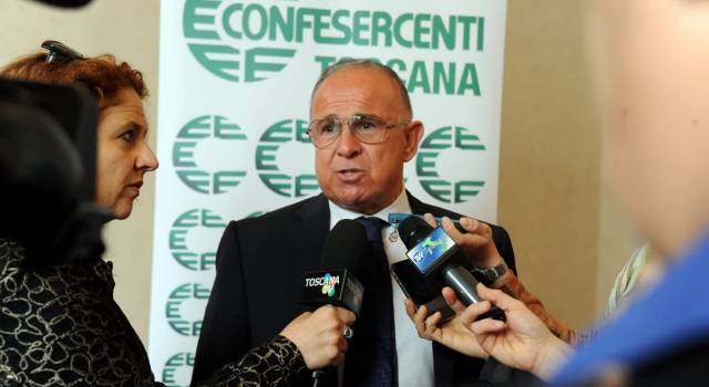 Il viareggino Massimo Vivoli nuovo presidente nazionale di Confesercenti