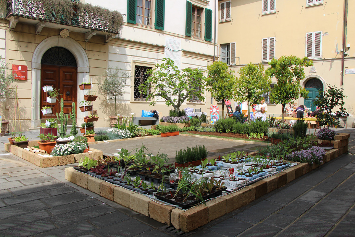 "È la via dell’orto: festa degli orti, delle sementi, delle erbe e