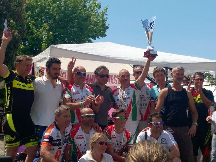 200 partecipanti al primo raduno di mountain bike “Cinghiali della Versilia”