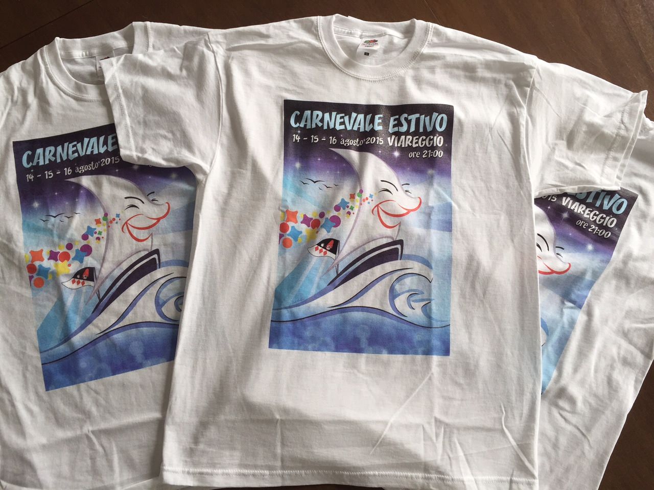 Ecco le t-shirt promozionali del Carnevale estivo di Viareggio 2015