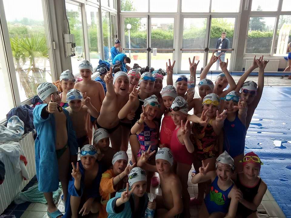 Gli Esordienti C del Nuoto Viareggio fanno incetta di piazzamenti a Firenze