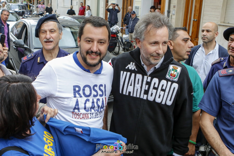 Salvini sbotta coi contestatori: “Pezzenti da mandare in galera”