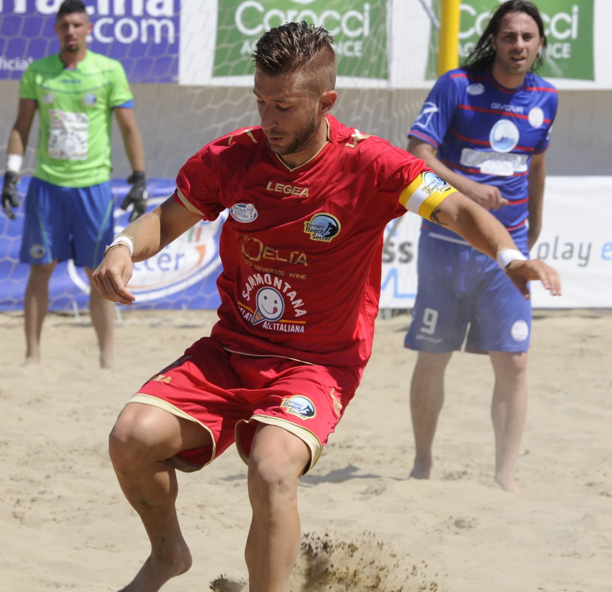 Beach soccer, girone da incubo per il Viareggio