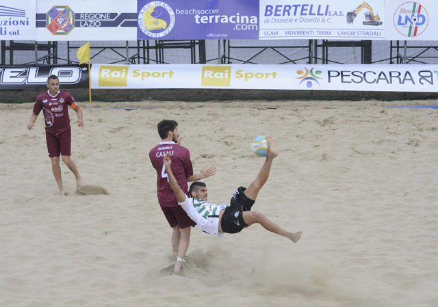 Beach soccer: zero problemi e nove gol per il Viareggio nel debutto in Coppa Italia
