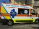 Cade dal tetto di un capannone, grave 31enne