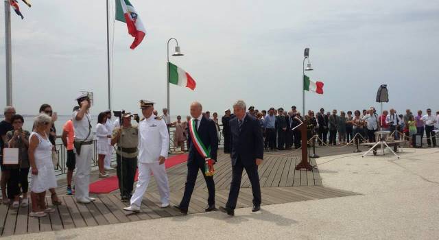 Pietrasanta: Doppia intitolazione per il pontile di Tonfano