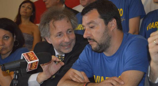 &#8220;Ringrazio Salvini per le parole spese per la strage di Viareggio e per aver ascoltato i no vax&#8221;
