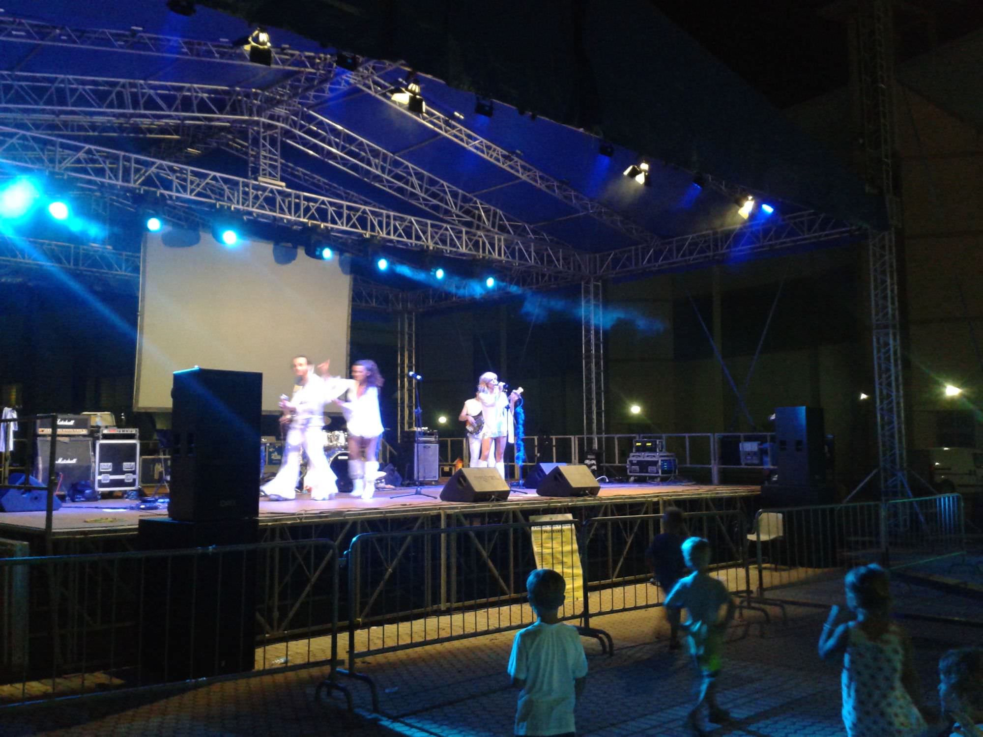 Musica e danze alla Cittadella con lo spettacolo degli Abba Dream