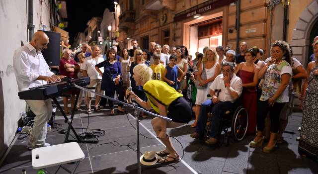 [FotoGallery] Le Strade di Notte, si apre il FestivalGaber 2015 a Camaiore