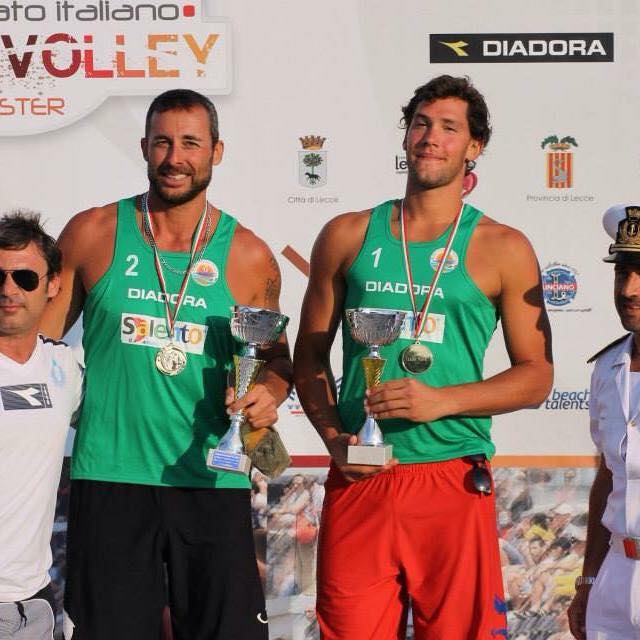 Eugenio Amore in gara nella Coppa Italia di beach volley