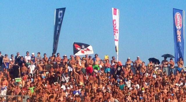 425 km e 6 ore di pullman per tifare Viareggio Beach Soccer: cronaca di una trasferta