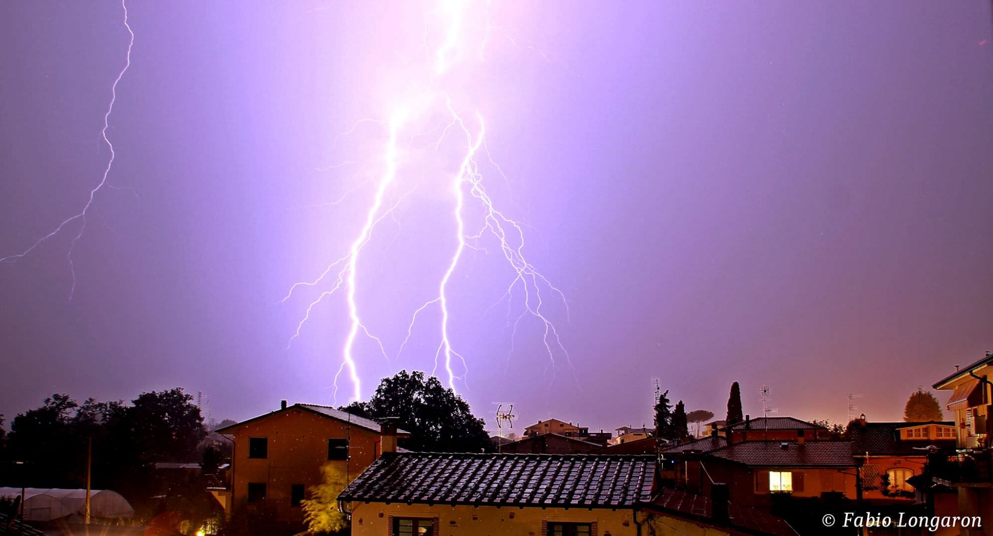 Temporali in arrivo, allerta meteo regionale