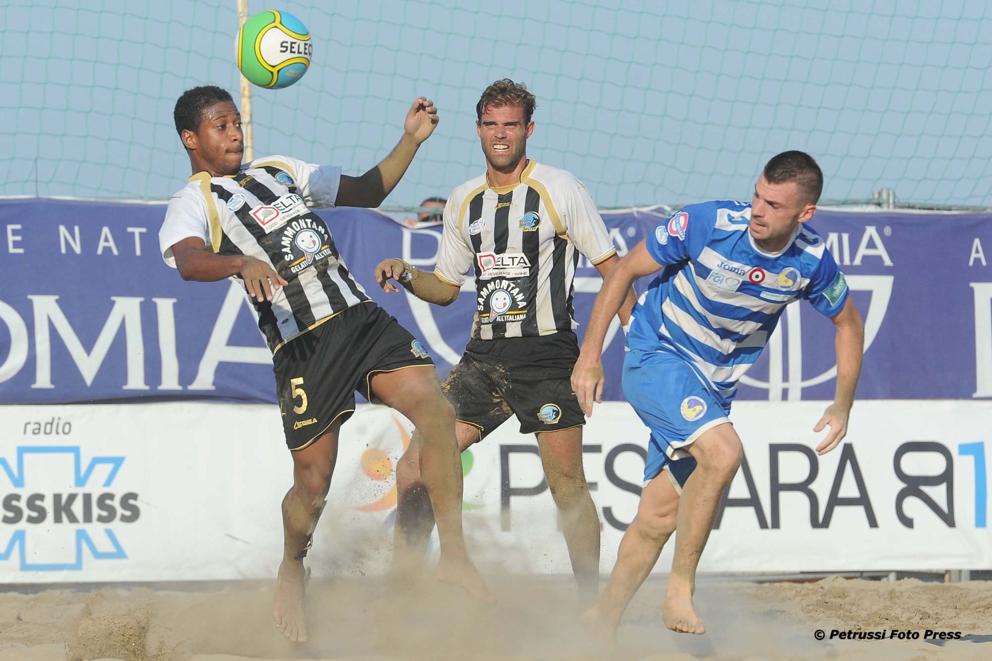 Lazio, Napoli e Brescia nella serie A (a 20 squadre) di beach soccer