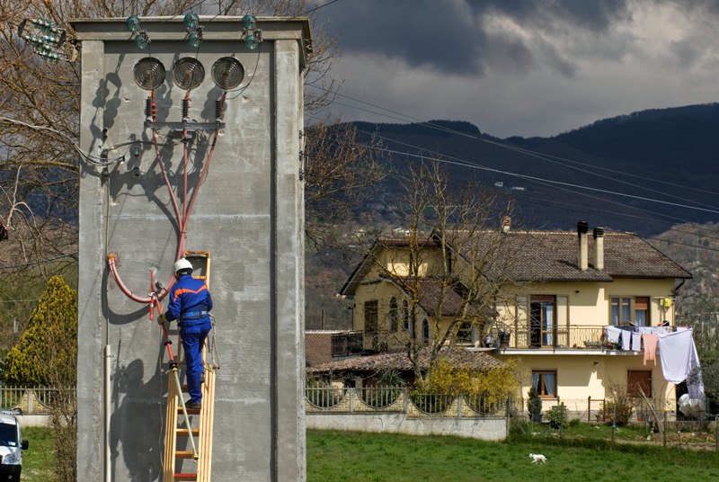 Lavori Enel, Pietrasanta senza elettricità