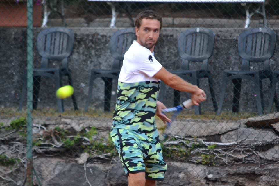 Lo scudetto del tennis torna a Forte dei Marmi: trionfa il Tennis Italia