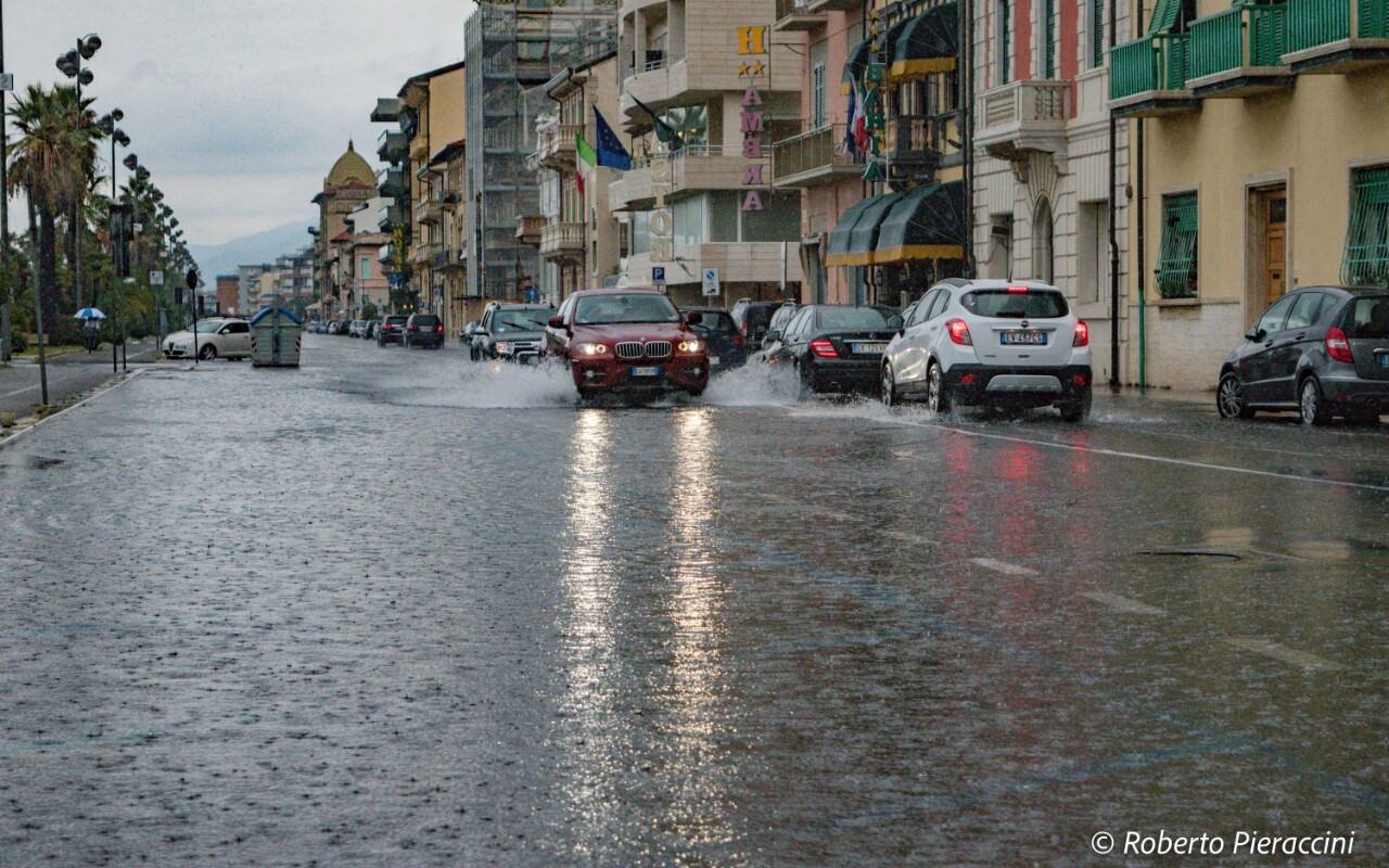 Pioggia e temporali, allerta meteo fino a giovedì 28 ottobre