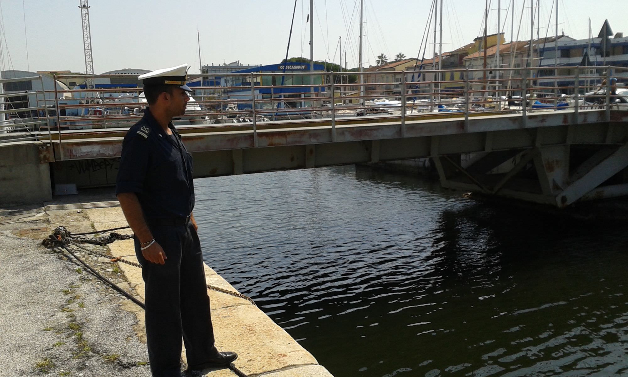 Visita alla Capitaneria di porto del Comandante dell’Accademia Navale di Livorno