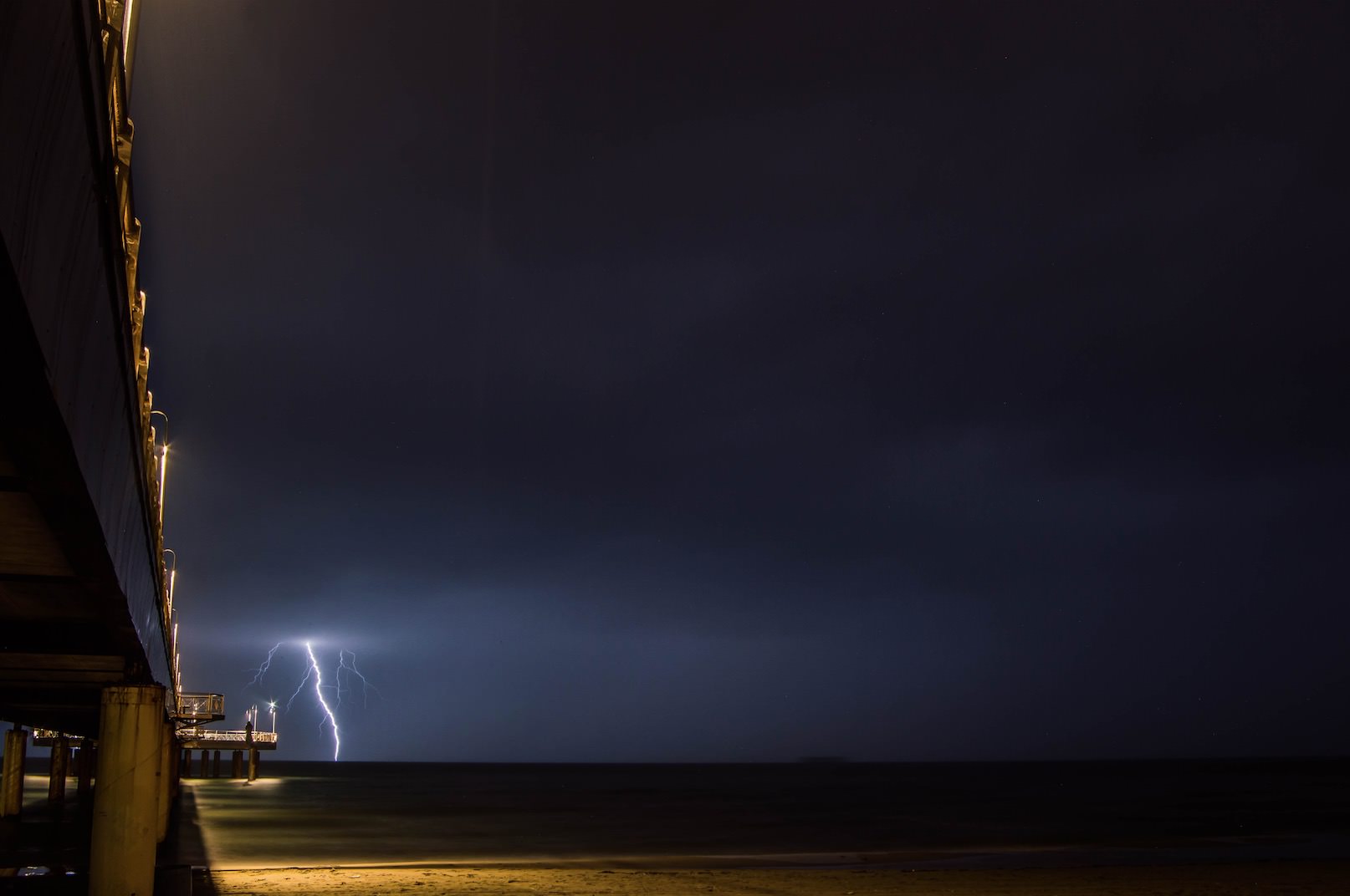 Forti piogge e ghiaccio, ancora allerta meteo in Versilia