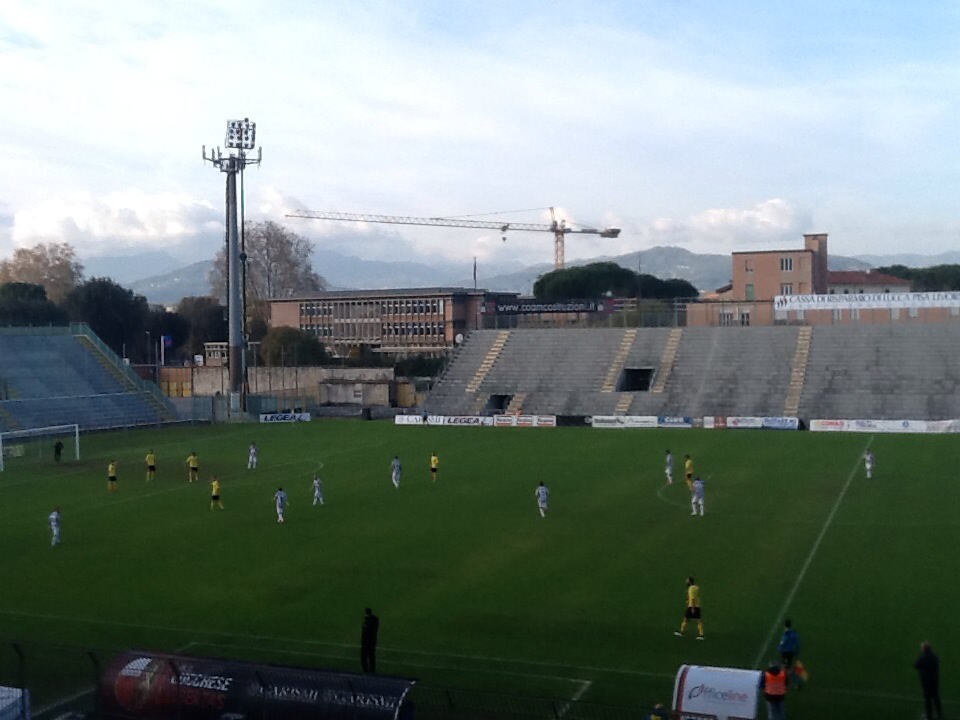 Il Viareggio salva la pelle al “Porta Elisa”: 1-1 col GhiviBorgo