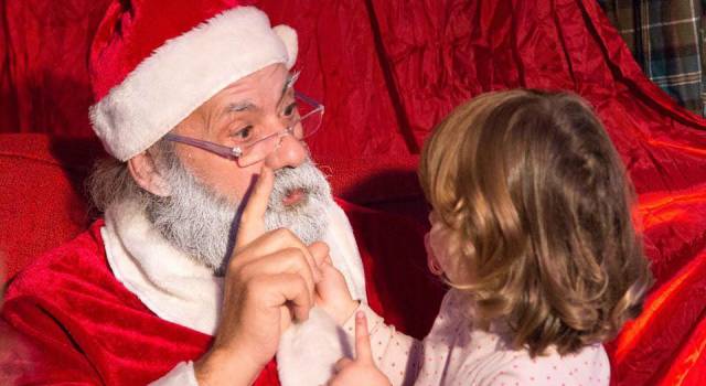 Babbo Natale a casa vostra per la vigilia con la Croce Rossa