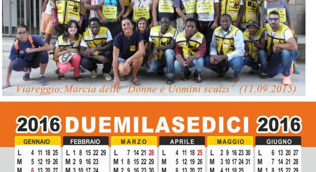 Dedicato ai migranti il calendario 2016 dei Berretti Bianchi