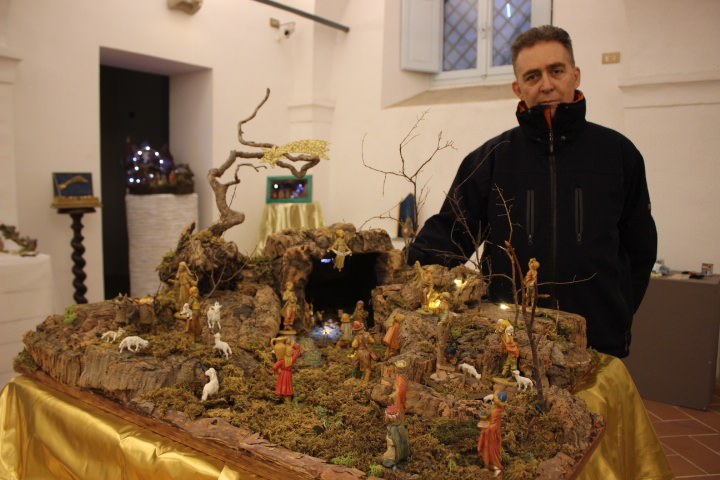 Il presepe delle piccole cose al Battistero di Pietrasanta