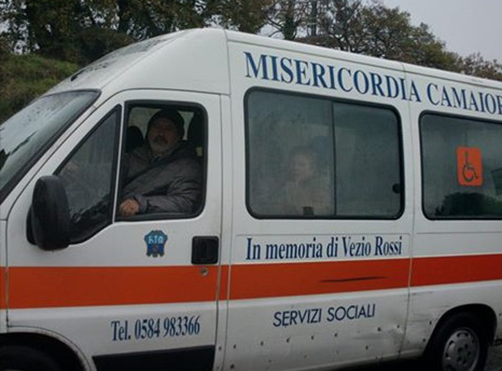 pedona pulmino trasporto anziani poste