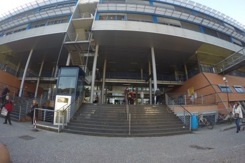 “Nessun eroe all’ospedale Versilia, è una struttura come le altre”