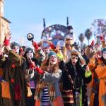 carnevale di viareggio 2015 maschere in sfilata