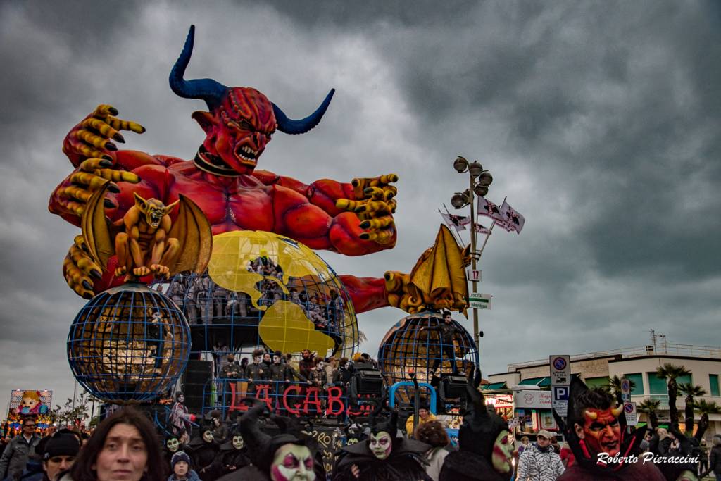 bonetti carnevale viareggio 2016 1° corso