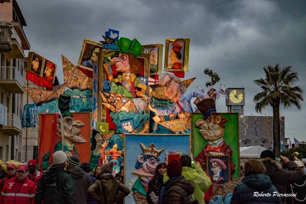 Carnevale 2016, i carri di seconda categoria 6 foto Roberto Pieraccini