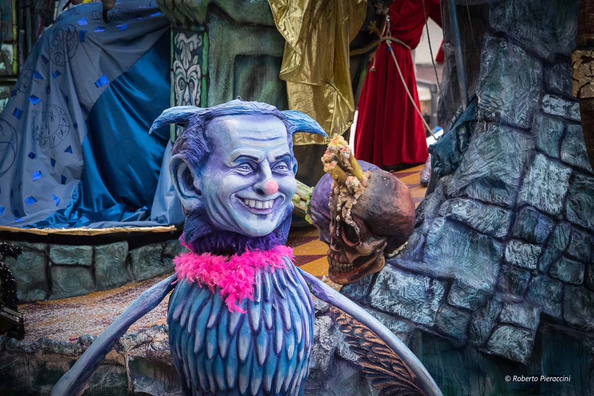 “Vorrei Berlusconi ospite al Carnevale”