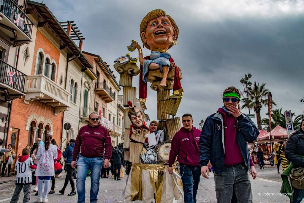 Carnevale 2016, le maschere isolate 6 (Foto: Roberto Pieraccini)