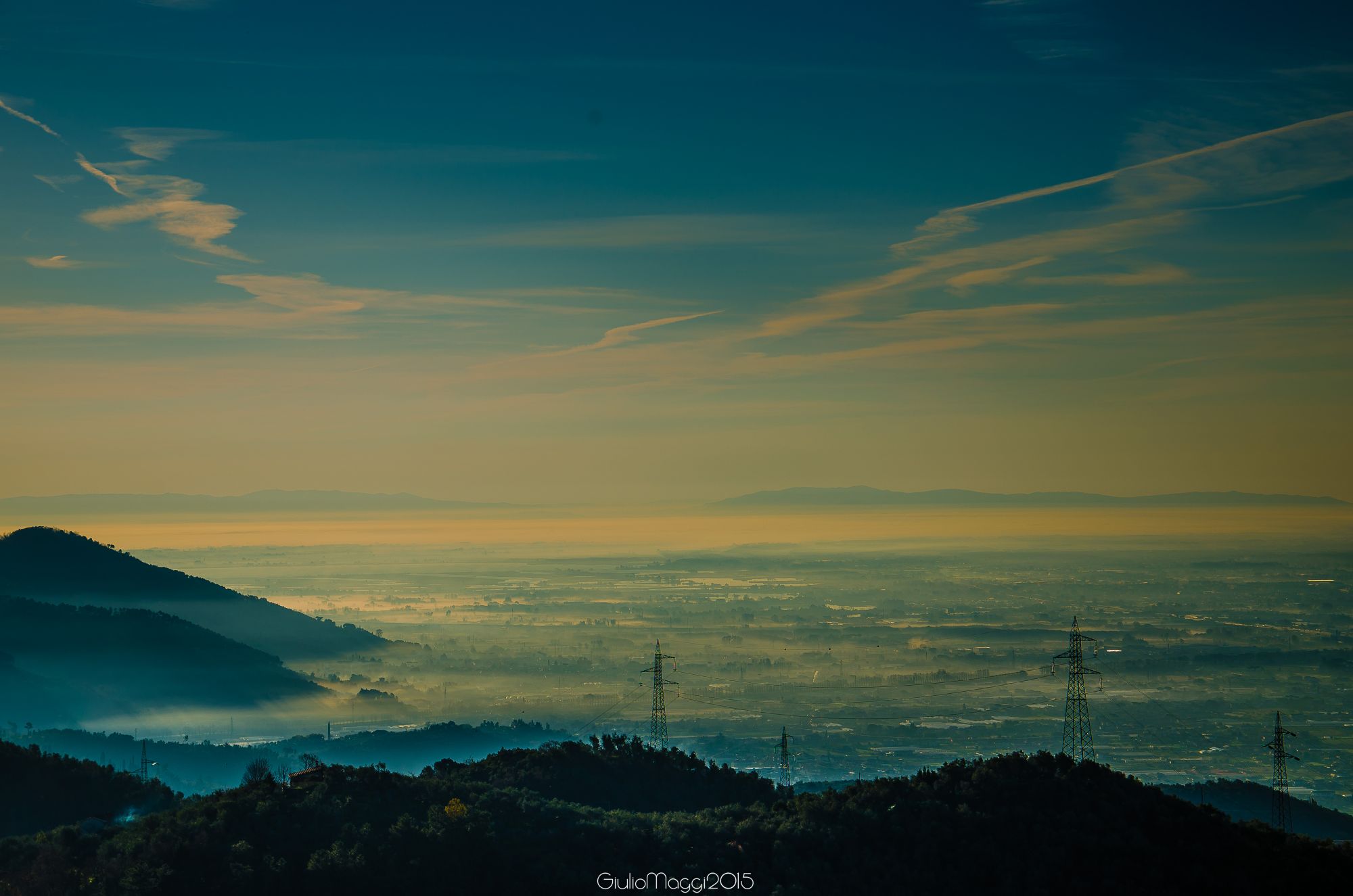 Tra i banchi di nebbia